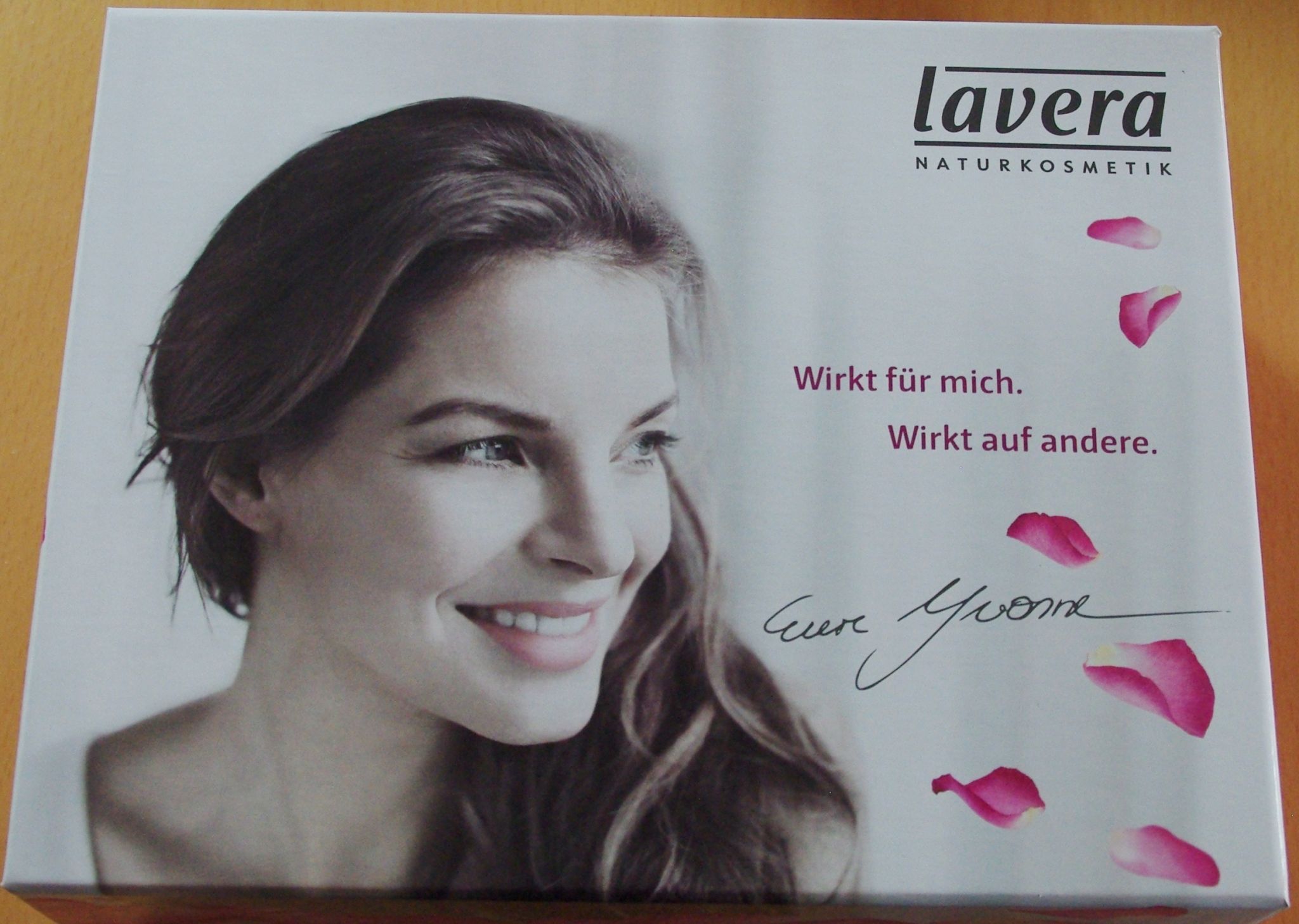 Lavera Box #Lavera #Yvonne Catterfield #eine von 1000 #spoiler